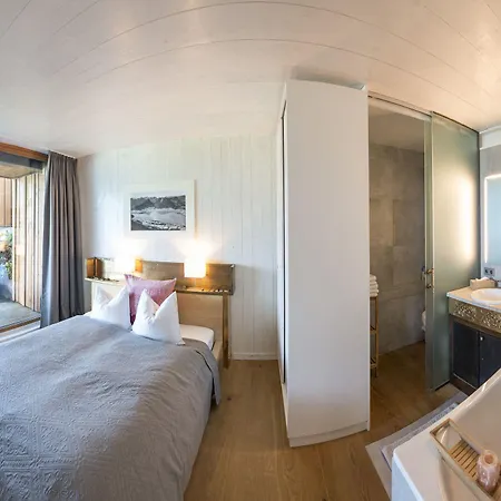 ザ ビュー アパート *