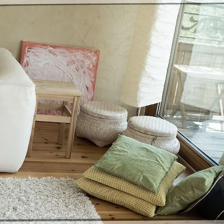 ザ ビュー アパート *